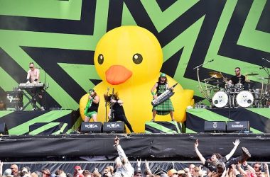Alestorm-Image1