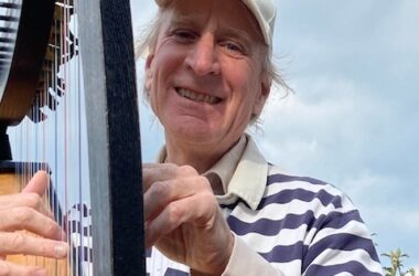 Simon the Shanty Harpist