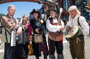 Skullduggers photo by Chris Roesink