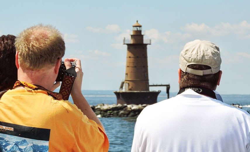 boat-tour-2-men